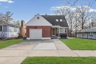 801 W Clark St, Champaign, IL 61820 - Photo 3