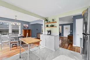 801 W Clark St, Champaign, IL 61820 - Photo 9