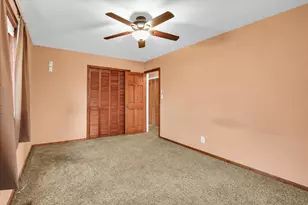 1905 Cynthia Dr, Champaign, IL 61821 - Photo 17