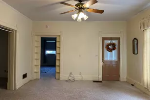109 E Morris St, Morrison, IL 61270 - Photo 3
