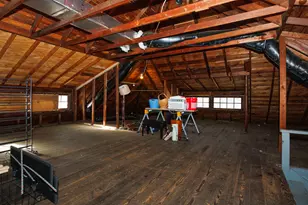 221 NE 3rd St, Hopedale, IL 61747 - Photo 23