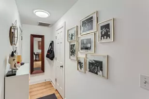 2243 N Lincoln Ave, Chicago, IL 60614 - Photo 3