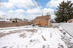 4646 River Rd, Schiller Park, IL 60176 - Photo 25