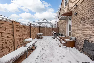 4646 River Road, Schiller Park, IL 60176 - Photo 31