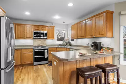 2303 Fox Bluff Lane, Spring Grove, IL 60081 - Photo 13