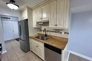 124 Seabury Rd, Bolingbrook, IL 60440 - Photo 5