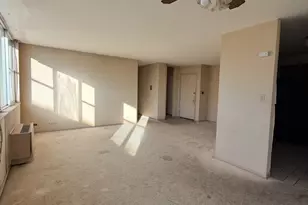 4351 W 76th St, Chicago, IL 60652 - Photo 3