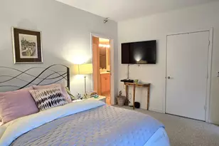 57 E Delaware Pl, Chicago, IL 60611 - Photo 9