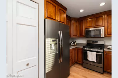 6385 Winstead Court, Lisle, IL 60532 - Photo 7