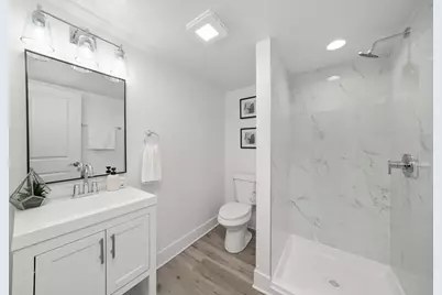 819 E 98th Place, Chicago, IL 60628 - Photo 33