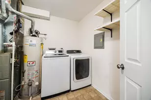 0N024 Ambleside Dr, Winfield, IL 60190 - Photo 19