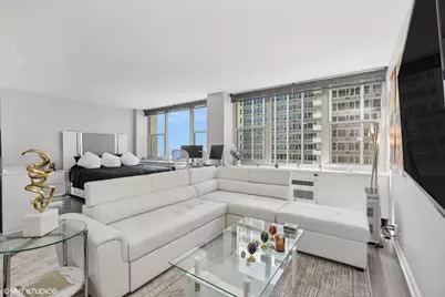 4250 N Marine Drive #1925, Chicago, IL 60613 - Photo 7