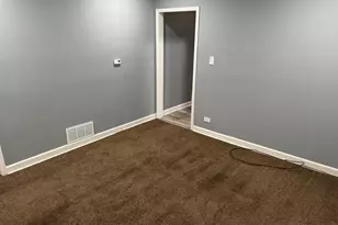 12005 S La Salle St, Chicago, IL 60628 - Photo 11