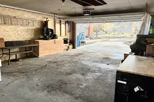 428 E Thompson St, Princeton, IL 61356 - Photo 21