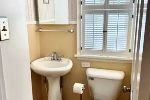 428 E Thompson St, Princeton, IL 61356 - Photo 7