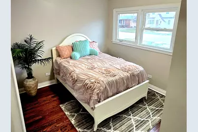 2817 W 100th Place, Evergreen Park, IL 60805 - Photo 11