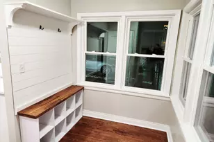 2817 W 100th Pl, Evergreen Park, IL 60805 - Photo 13