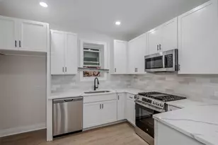 5749 S Bishop St, Chicago, IL 60636 - Photo 7