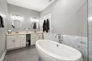 3940 N Christiana Ave, Chicago, IL 60618 - Photo 23