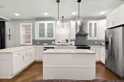 3940 N Christiana Avenue, Chicago, IL 60618 - Photo 7