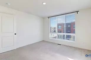 2326 Venture Dr, Schaumburg, IL 60173 - Photo 15