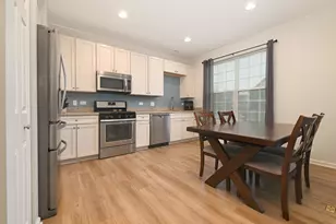 470 Town Center Blvd, Gilberts, IL 60136 - Photo 5