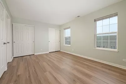 470 Town Center Boulevard, Gilberts, IL 60136 - Photo 19