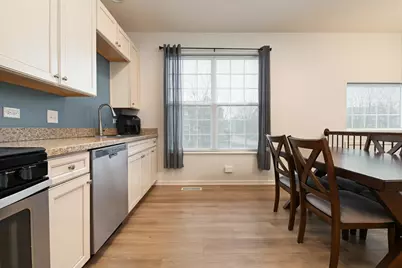 470 Town Center Boulevard, Gilberts, IL 60136 - Photo 3