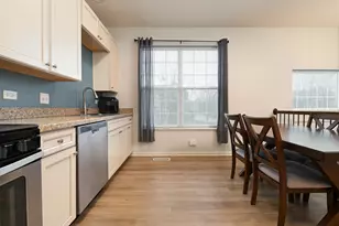 470 Town Center Blvd, Gilberts, IL 60136 - Photo 3