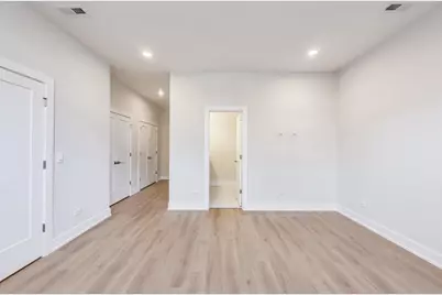 3339 N Ridgeway Avenue #1S, Chicago, IL 60618 - Photo 11