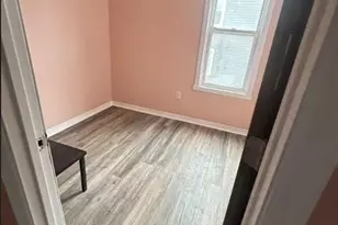 8602 S Houston Ave, Chicago, IL 60617 - Photo 9