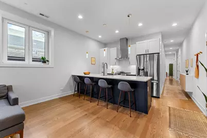 2150 W Foster Avenue #2, Chicago, IL 60625 - Photo 3