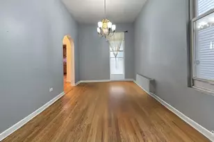 1041 N Ridgeway Ave, Chicago, IL 60651 - Photo 7