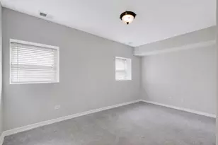 5726 N Kenmore Ave, Chicago, IL 60660 - Photo 15