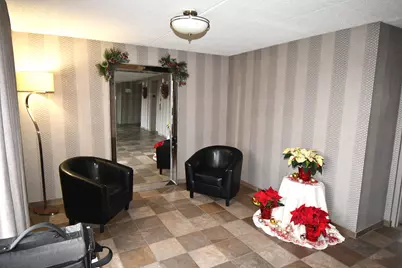 1S045 Spring Road #H2, Oakbrook Terrace, IL 60181 - Photo 7