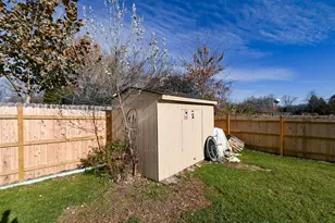 3805 Bertrand Ln, Beach Park, IL 60099 - Photo 29