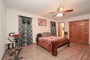 3805 Bertrand Ln, Beach Park, IL 60099 - Photo 17