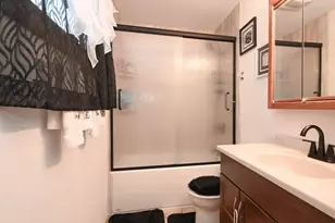 3805 Bertrand Ln, Beach Park, IL 60099 - Photo 19