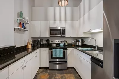 3323 N Paulina Avenue #2D, Chicago, IL 60657 - Photo 13
