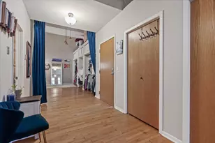 3323 N Paulina Ave, Chicago, IL 60657 - Photo 3