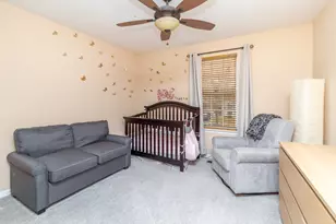 23 Carey Ln, Streamwood, IL 60107 - Photo 25