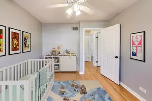 2002 N Eastwood Dr, Arlington Heights, IL 60004 - Photo 21