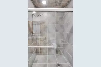 2002 N Eastwood Drive, Arlington Heights, IL 60004 - Photo 25