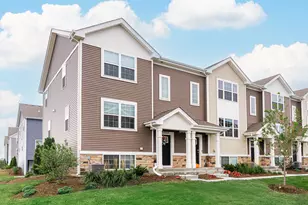 1053 Briar Gln Ct, Hampshire, IL 60140 - Photo 1