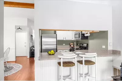 40 Harbor Court #304, Naperville, IL 60565 - Photo 7