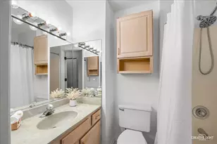 40 Harbor Ct, Naperville, IL 60565 - Photo 13