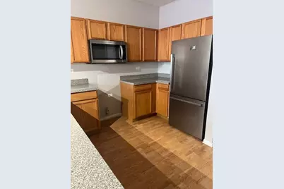 309 Springbrook Trail S, Oswego, IL 60543 - Photo 3