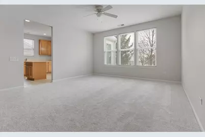 2982 Ravinia Circle, Mundelein, IL 60060 - Photo 15