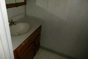 608 N Wasson St, Streator, IL 61364 - Photo 9