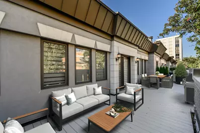 123 W Oak Street #K, Chicago, IL 60610 - Photo 33